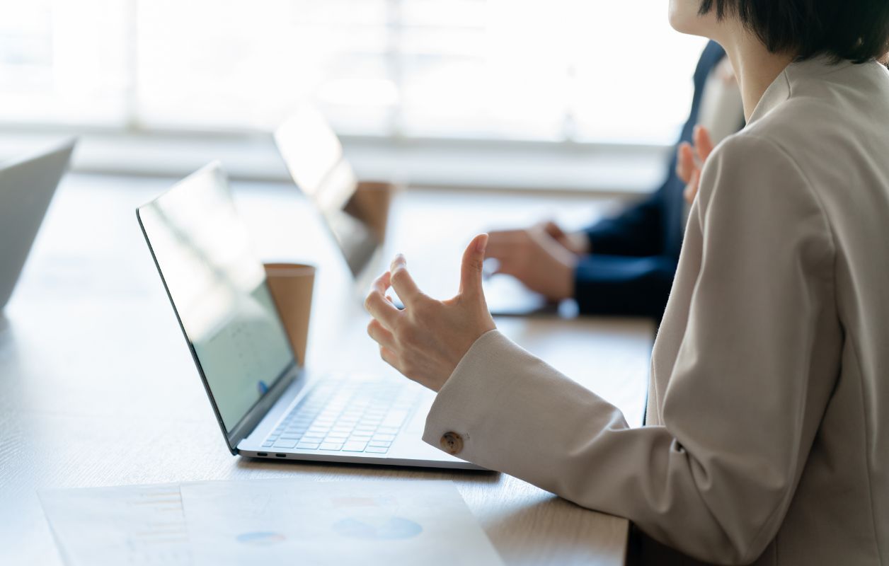 コンサルタント